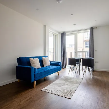 Londwell, Stylish Docklands Flat With Private Terrace Appartement Londen Buitenkant foto