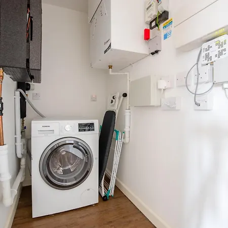 Londwell, Stylish Docklands Flat With Private Terrace Appartement Londen Buitenkant foto